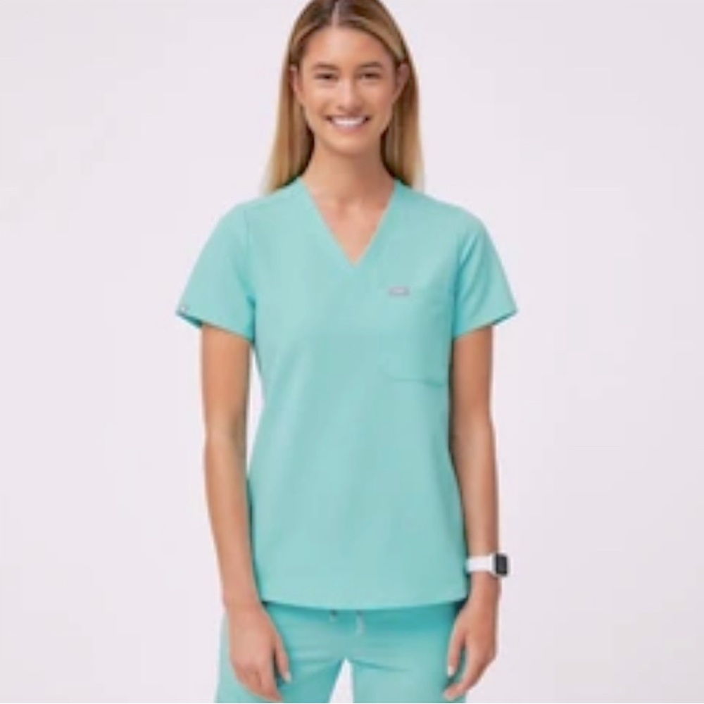 Fresh Aqua Figs Catarina Top (Size L)